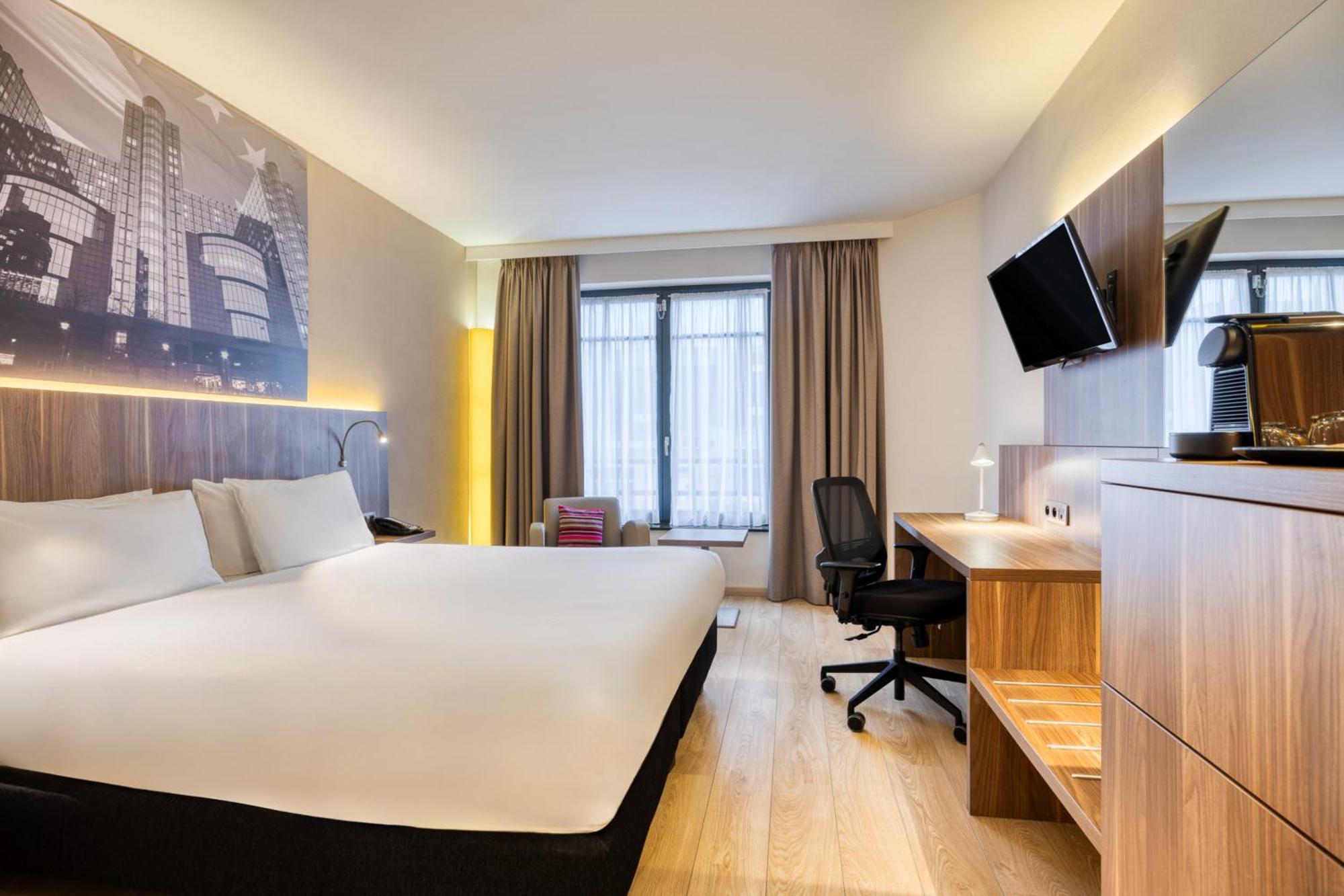 Holiday Inn Brussels Schuman By Ihg — Photos 3